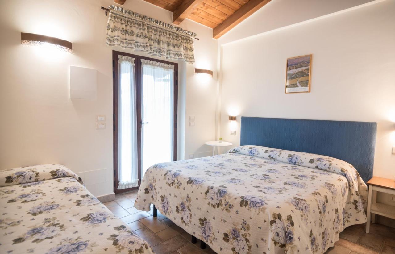 Bed and Breakfast Rosa Di Assisi à Bastia Umbra Extérieur photo