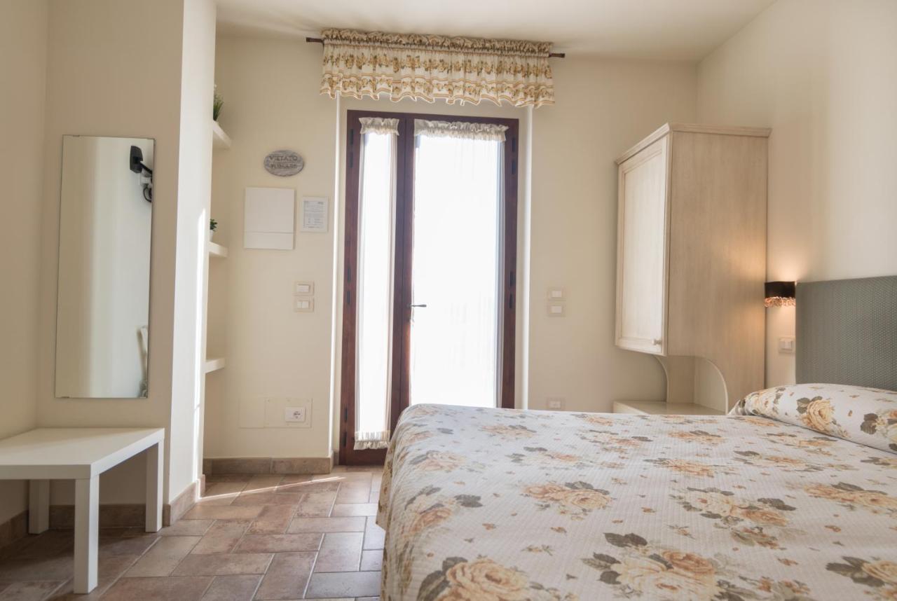 Bed and Breakfast Rosa Di Assisi à Bastia Umbra Extérieur photo