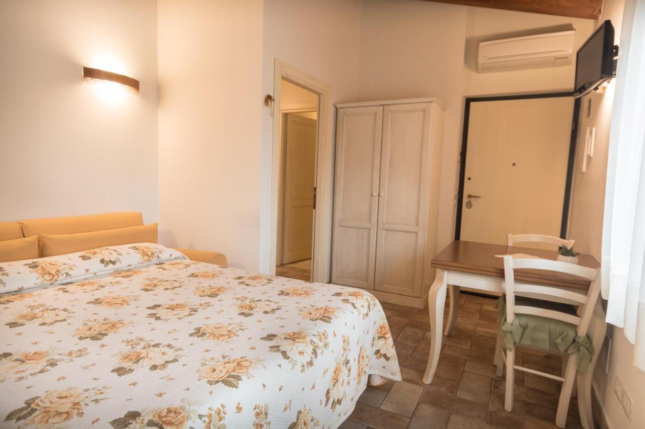 Bed and Breakfast Rosa Di Assisi à Bastia Umbra Extérieur photo