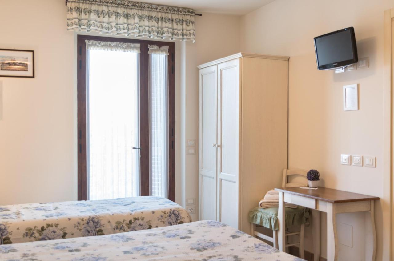 Bed and Breakfast Rosa Di Assisi à Bastia Umbra Extérieur photo