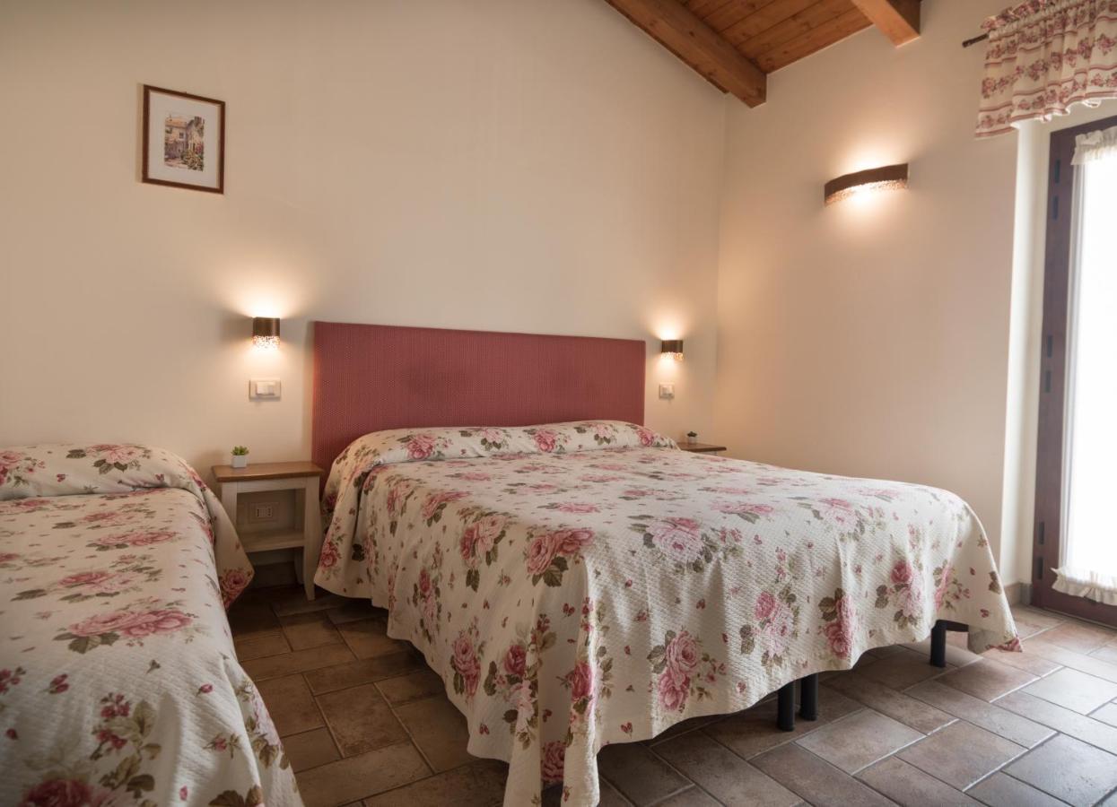 Bed and Breakfast Rosa Di Assisi à Bastia Umbra Extérieur photo